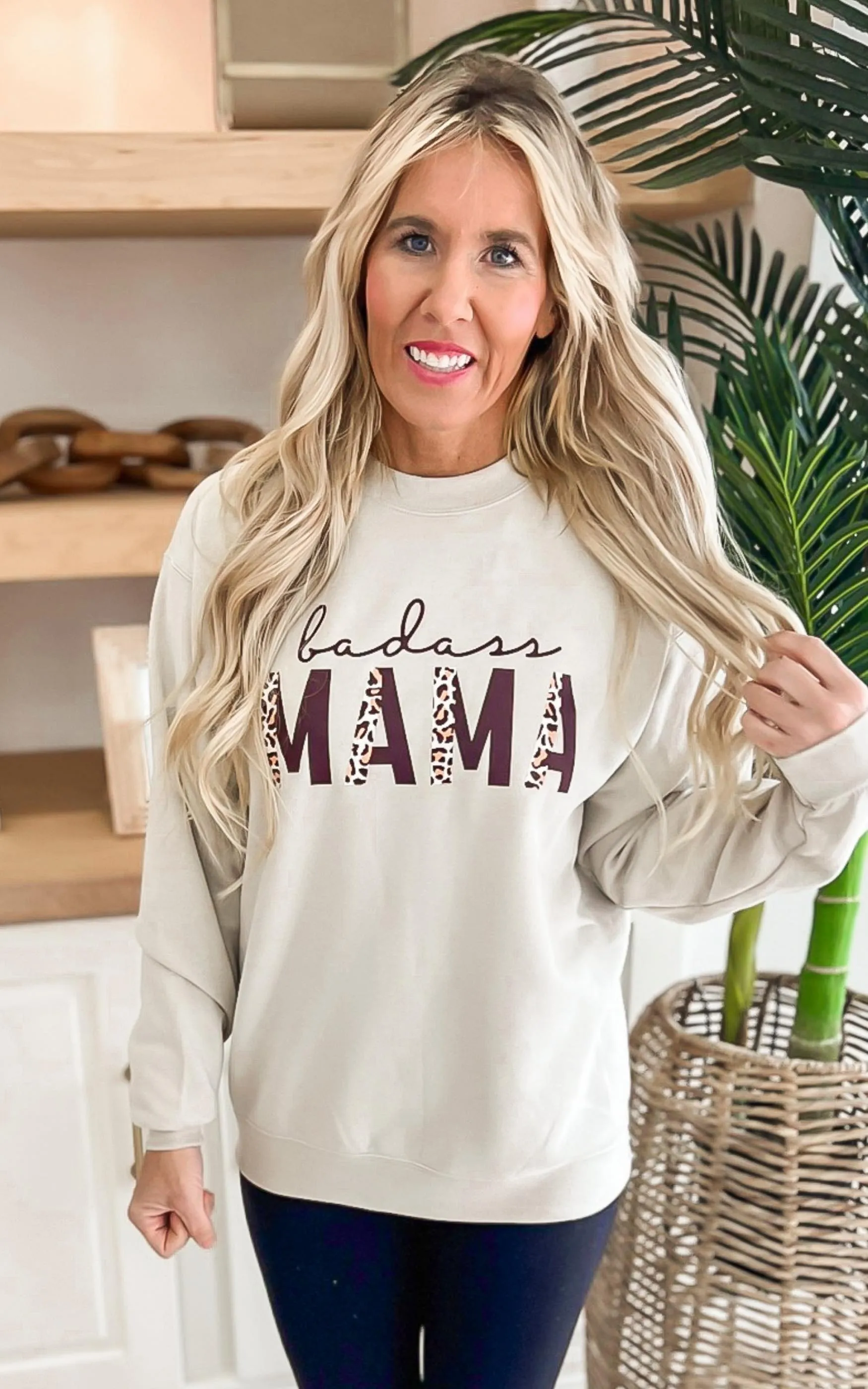 Badass MAMA Graphic Crewneck Sweatshirt