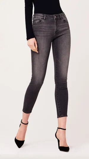 DL1961 Margaux Mid-Rise Skinny (1 size 29 left)